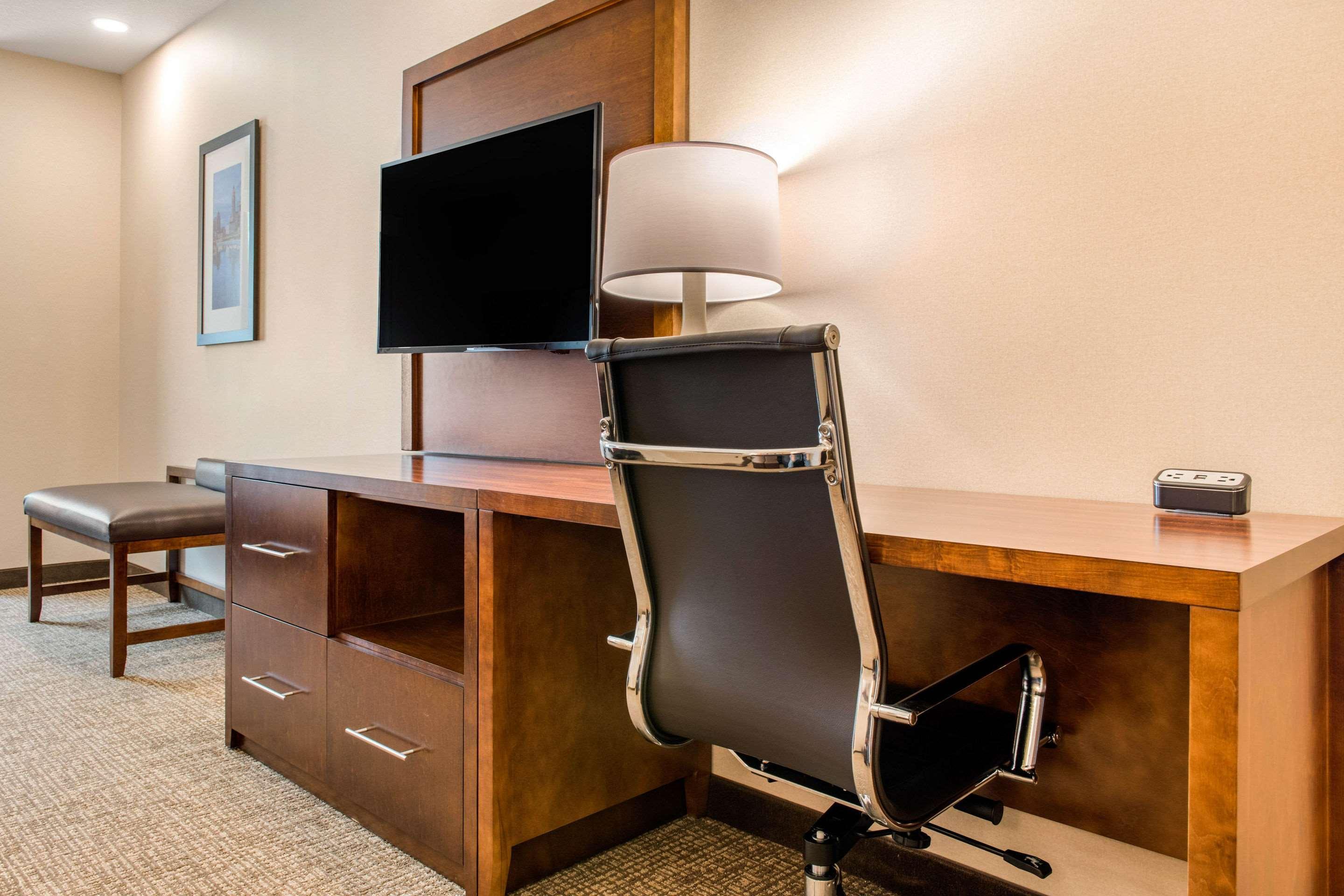 Comfort Suites Columbus Airport Dış mekan fotoğraf